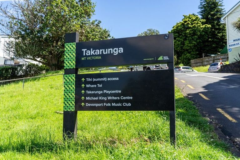 Photo of property in 6/93 Vauxhall Road, Devonport, Auckland, 0624