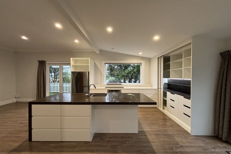 Photo of property in 68 Beauchamp Street, Karori, Wellington, 6012