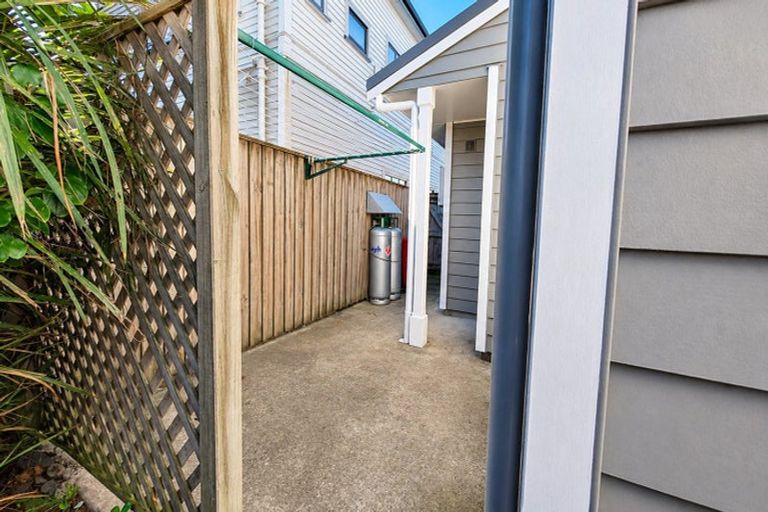 Photo of property in 5a Adelaide Street, Petone, Lower Hutt, 5012