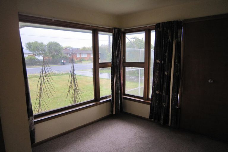 Photo of property in 148 Avonhead Road, Avonhead, Christchurch, 8042