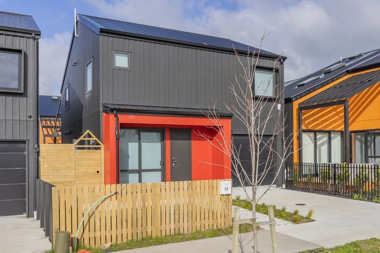 Photo of property in 13 Murray Grey Lane, Karaka, 2580