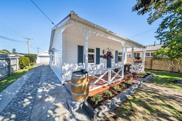 Photo of property in 31 Merton Street, Trentham, Upper Hutt, 5018