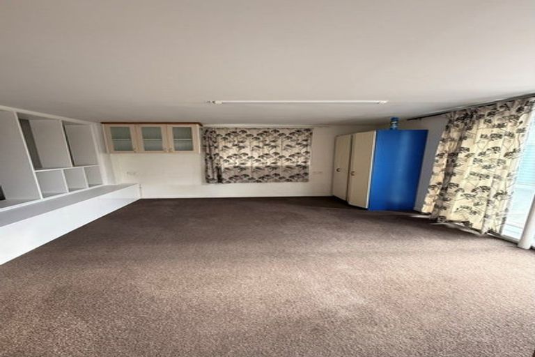 Photo of property in 33 Acacia Avenue, Upper Riccarton, Christchurch, 8041