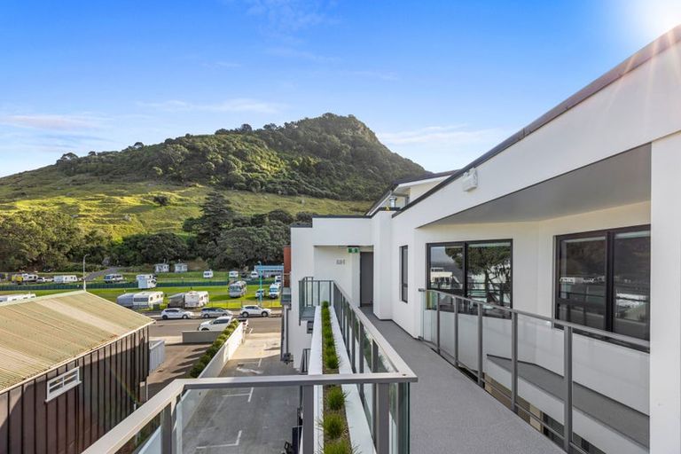 Photo of property in 6 Adams Avenue, Mount Maunganui, 3116
