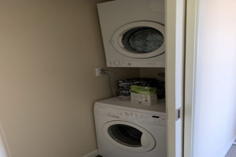 Photo of property in 4 Ingestre Street, Brooklyn, Wellington, 6021