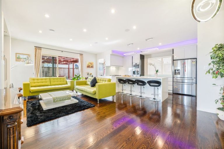 Photo of property in 42 Castlederg Drive, Flat Bush, Auckland, 2019