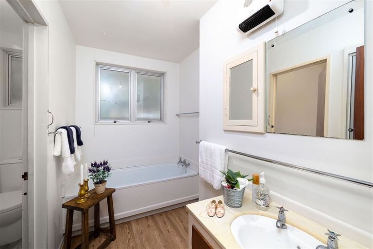 Photo of property in 1/23 Maxwell Street, Riccarton, Christchurch, 8041