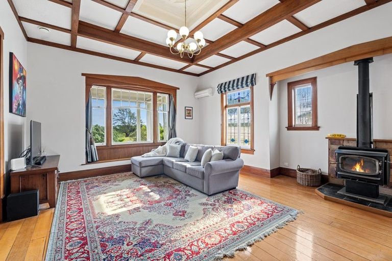 Photo of property in 23a Shakespear Road, Army Bay, Whangaparaoa, 0930