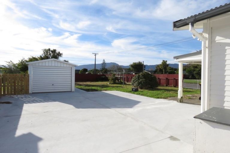 Photo of property in 67 Derby Street, Westport, 7825