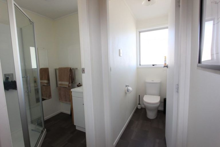 Photo of property in 38 Rewa Street, Inglewood, 4330