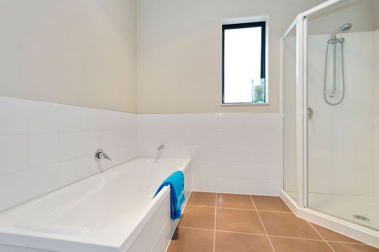 Photo of property in 99 Kitchener Road, Pukekohe, 2120