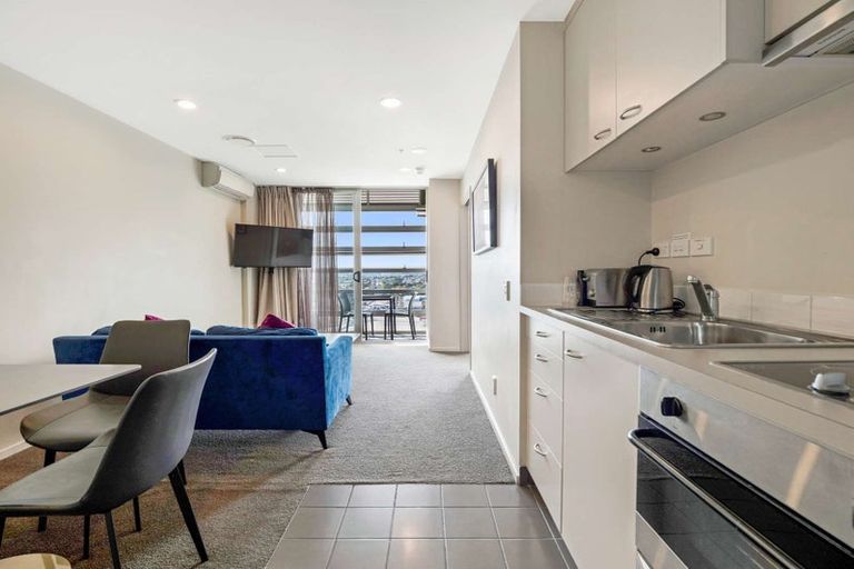 Photo of property in Proximity Apartments, 1605/17 Amersham Way, Manukau, Auckland, 2104