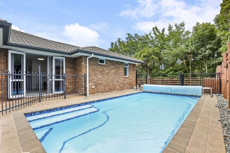 Photo of property in 3 Milbrook Place, Chartwell, Hamilton, 3210