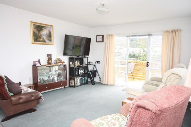 Photo of property in 127b Mayfair Avenue, Whangamata, 3620