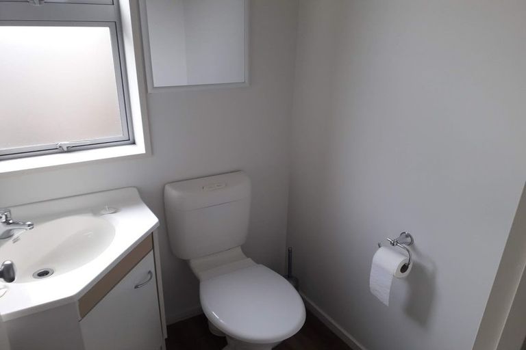 Photo of property in 53 Lyndon Street, Riccarton, Christchurch, 8041