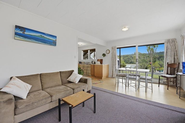 Photo of property in 13 Okura River Road, Okura, Albany, 0792