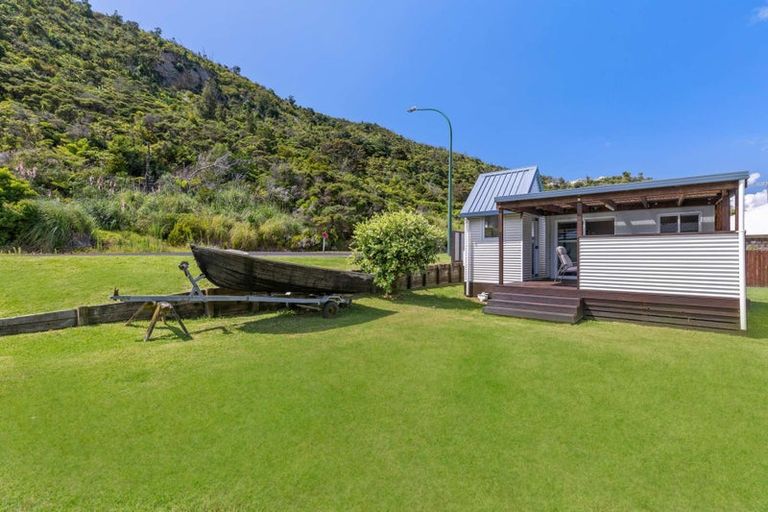 Photo of property in 120 Goldfields Drive, Matarangi, Whitianga, 3592