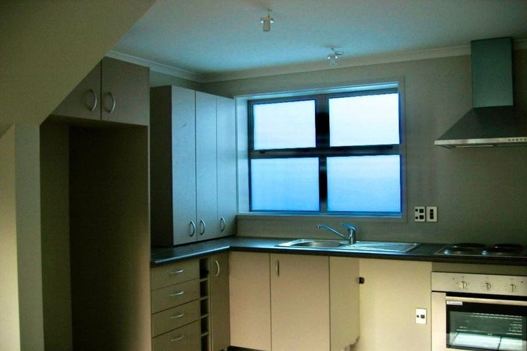 Photo of property in 2 Sim Street, Johnsonville, Wellington, 6037