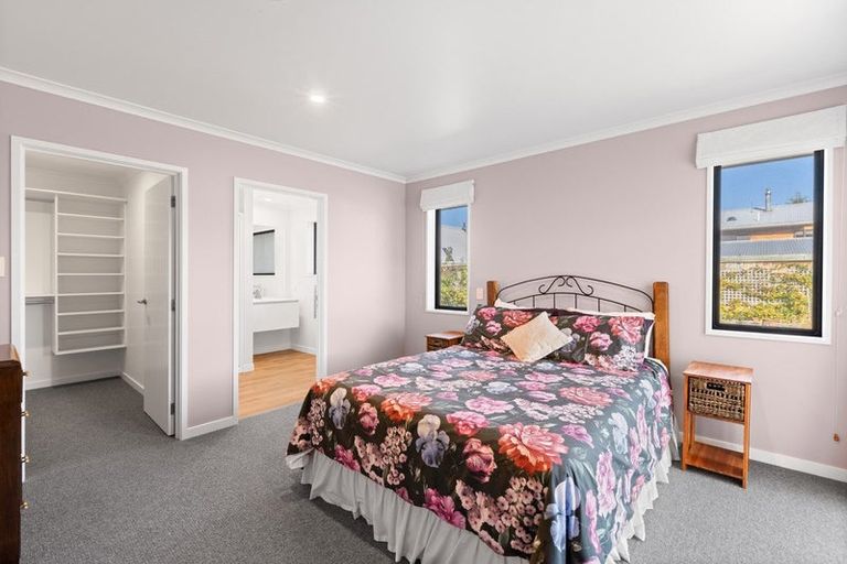 Photo of property in 14 Eltham Road, Blenheim, 7201