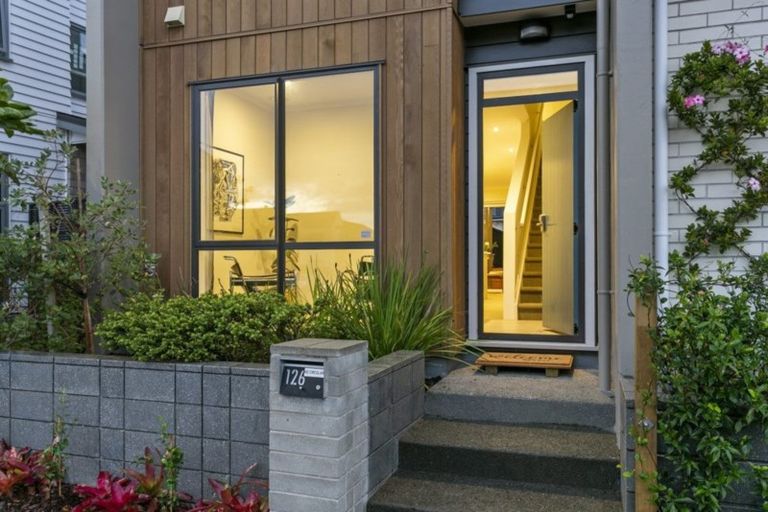 Photo of property in 126 Hobsonville Point Road, Hobsonville, Auckland, 0616