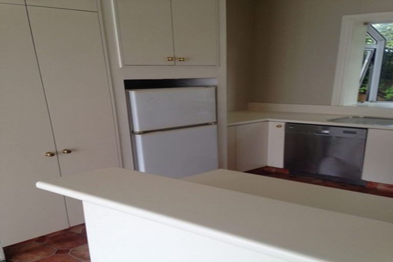 Photo of property in 37 Lyndon Street, Riccarton, Christchurch, 8041