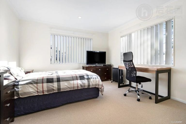 Photo of property in 1 Mandival Avenue, Flat Bush, Auckland, 2019