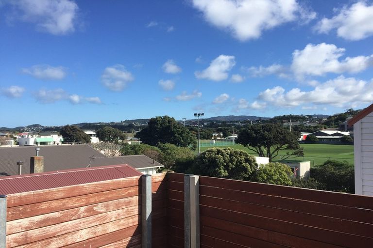 Photo of property in 63u1 Darlington Road, Miramar, Wellington, 6022