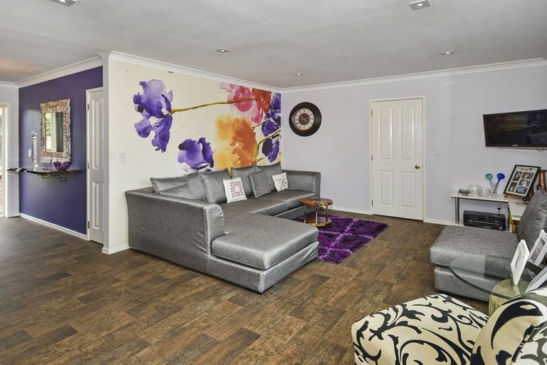 Photo of property in 8 Rays Way, Tuakau, 2121