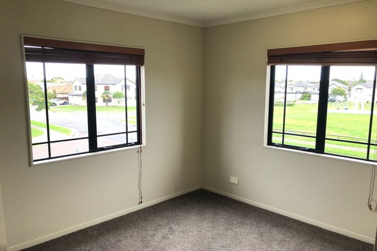 Photo of property in 3 Rialto Court, East Tamaki Heights, Auckland, 2016