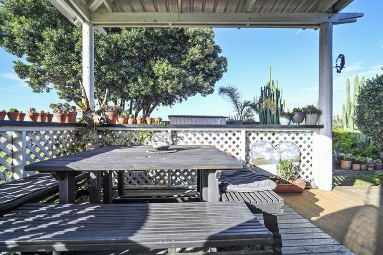 Photo of property in 214 Te Awa Avenue, Awatoto, Napier, 4110