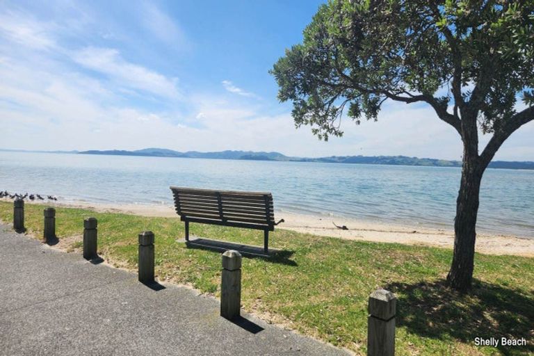Photo of property in 21 Omana Avenue, Shelly Beach, Helensville, 0874