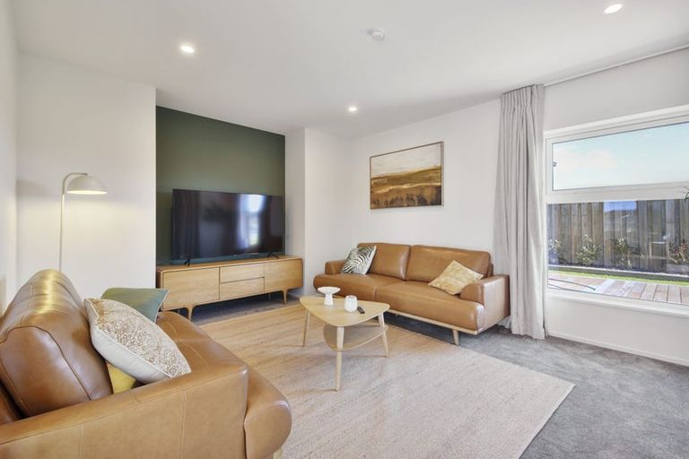 Photo of property in 2 Benn Street, Amberley, 7481