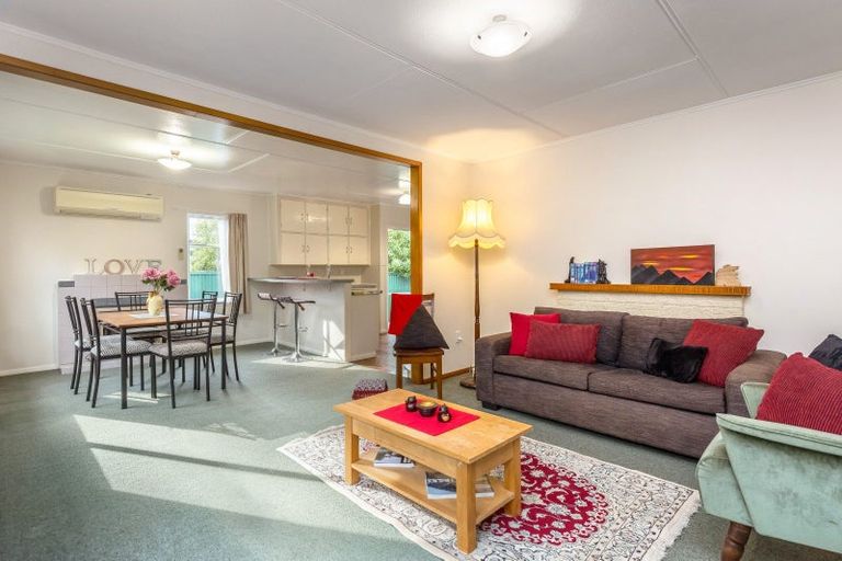 Photo of property in 27 Brooklyn Road, Carterton, 5713