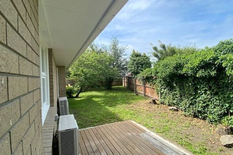 Photo of property in 5 Cheam Street, Dallington, Christchurch, 8061