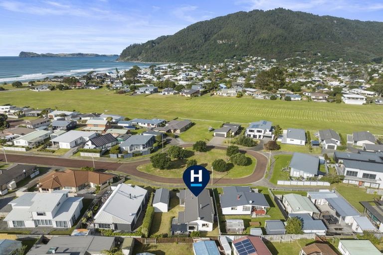 Photo of property in 28 Oceanair Drive, Pauanui, Hikuai, 3579
