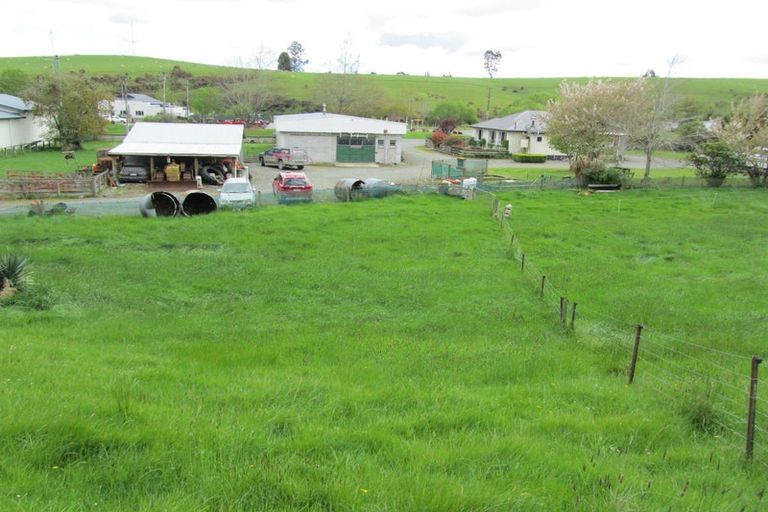 Photo of property in 32 Level Street, Dipton, 9791