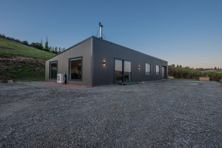 Photo of property in 217a Manuherikia Road, Springvale, Alexandra, 9393