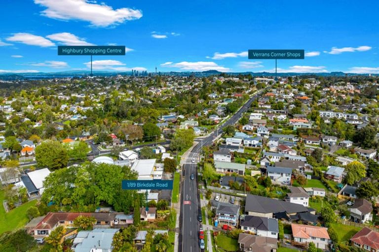 Photo of property in 1/89 Birkdale Road, Birkdale, Auckland, 0626