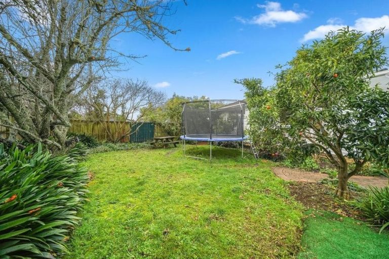 Photo of property in 9 Pixie Place, Pakuranga Heights, Auckland, 2010