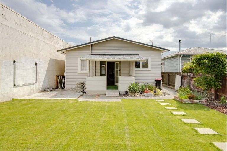 Photo of property in 122 Wellesley Road, Napier South, Napier, 4110