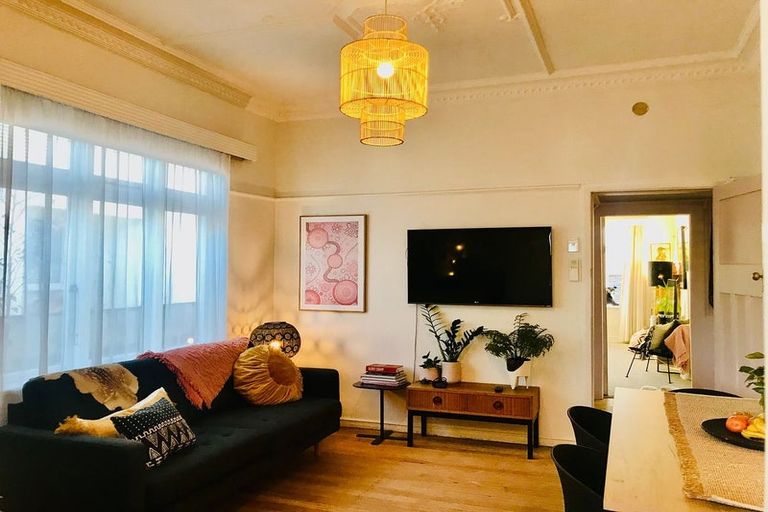 Photo of property in 17 Trafalgar Street, Saint Kilda, Dunedin, 9012