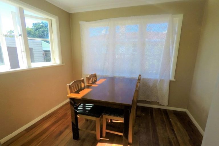 Photo of property in 32 Elizabeth Street, Levin, 5510