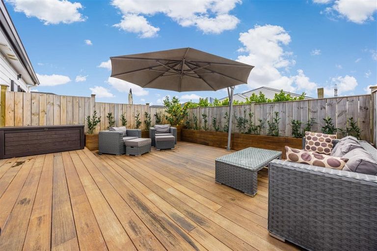 Photo of property in 5a Aho Lane, Karaka, Papakura, 2113