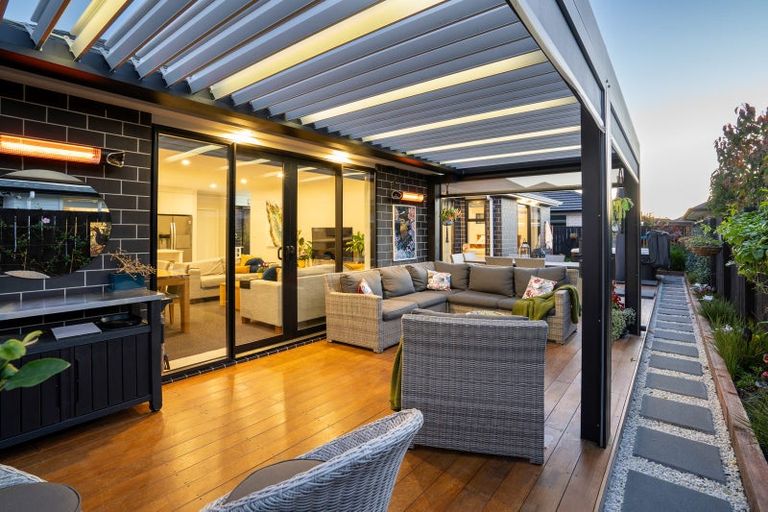 Photo of property in 26 Rose Leigh Drive, Cambridge, 3434