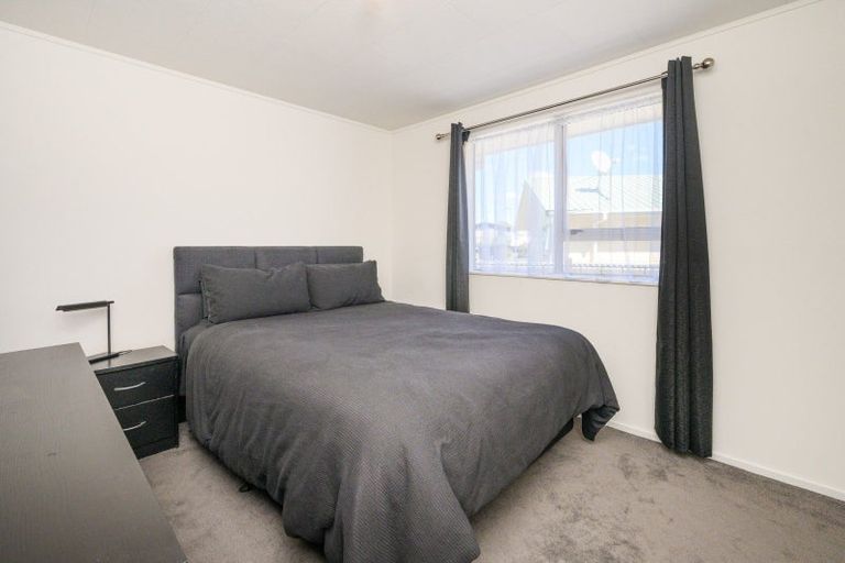 Photo of property in 3 Harding Place, Feilding, 4702