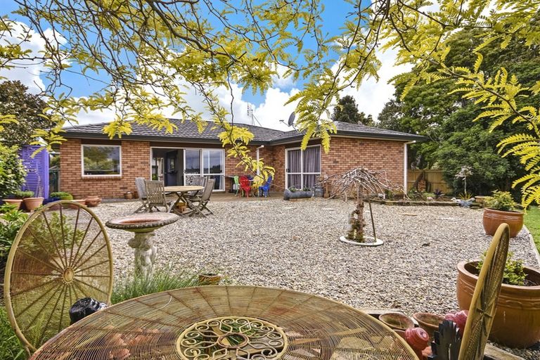 Photo of property in 8 Rays Way, Tuakau, 2121