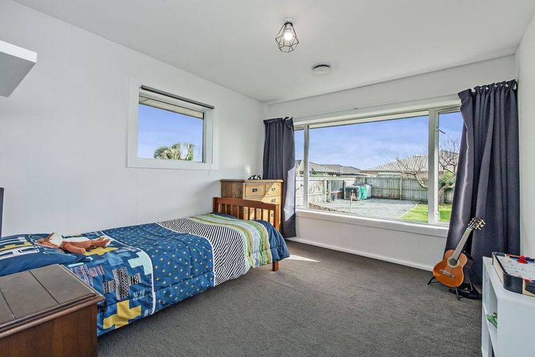 Photo of property in 9 Bellina Place, Broomfield, Christchurch, 8042