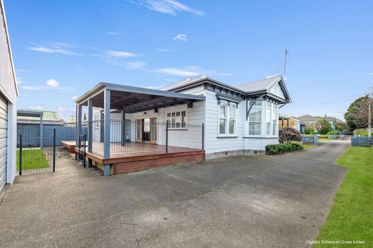 Photo of property in 11 Hurworth Place, College Estate, Whanganui, 4500