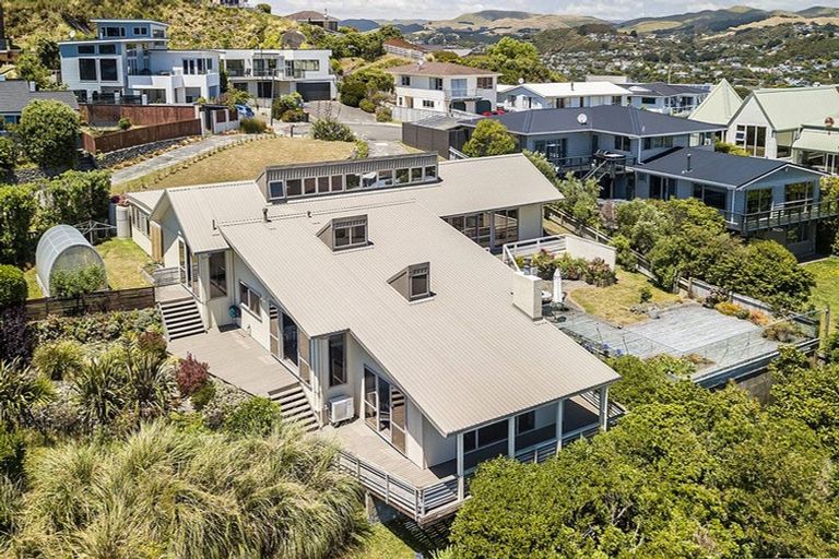 Photo of property in 9 Tregear Place, Camborne, Porirua, 5026