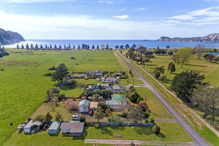 Photo of property in 7 Forster Street, Tolaga Bay, 4077